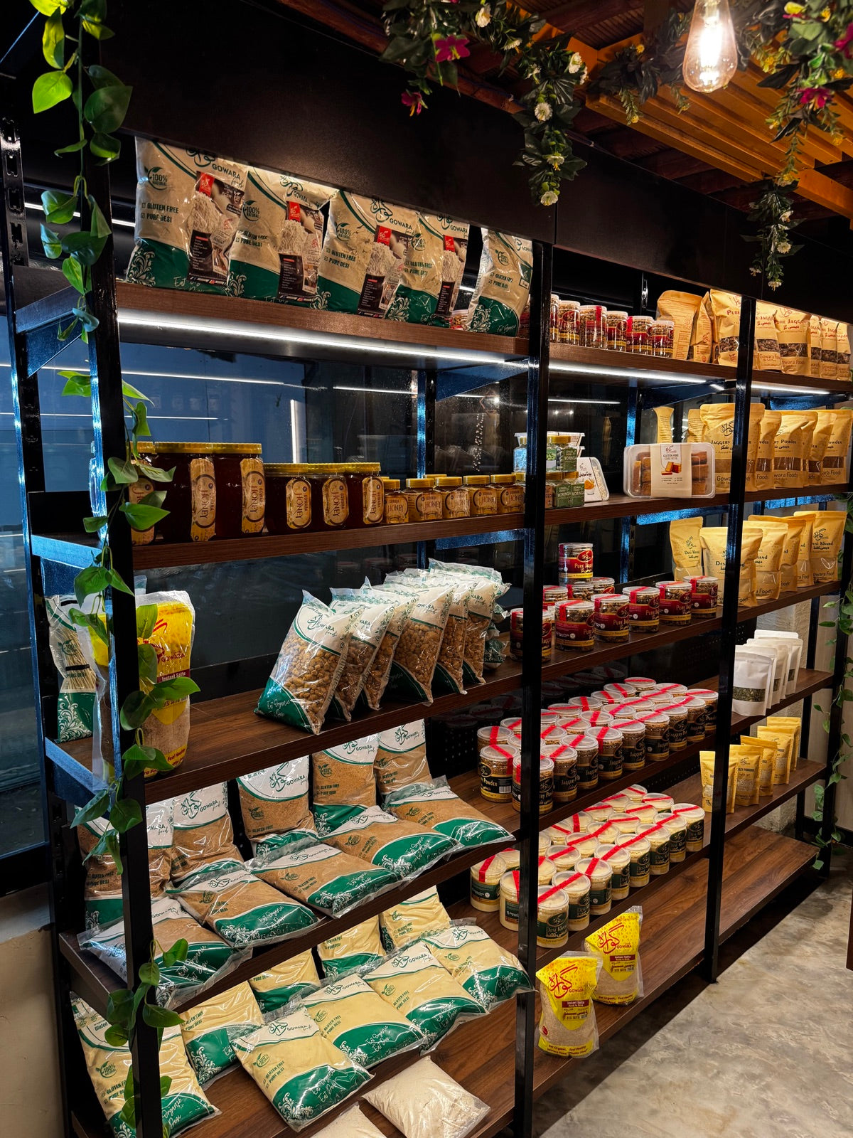 Gowara Foods shelves with organic pantry products